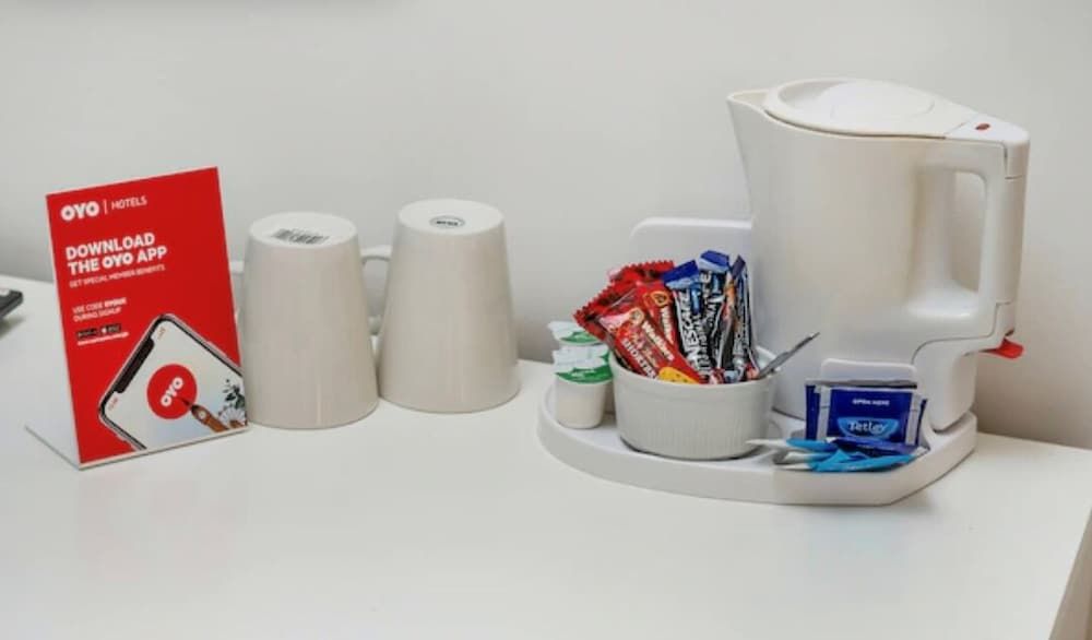 Apollo Hotel Kings Cross Standard Double Room 5