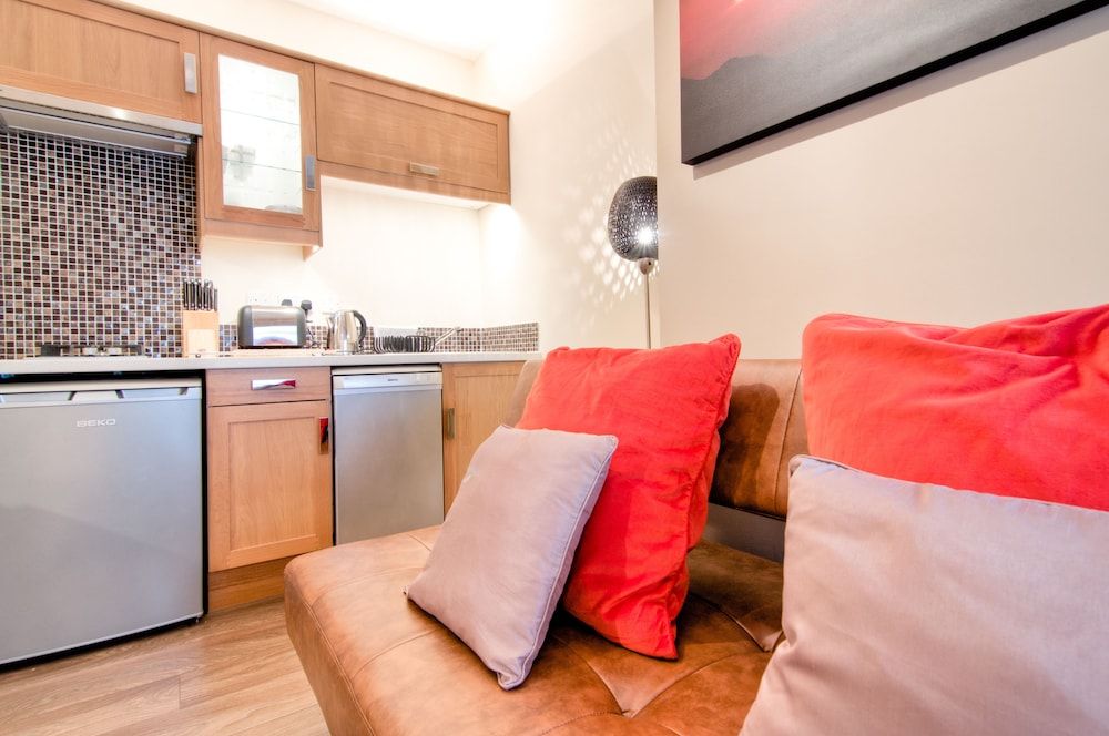 undefined SHQ Apartments