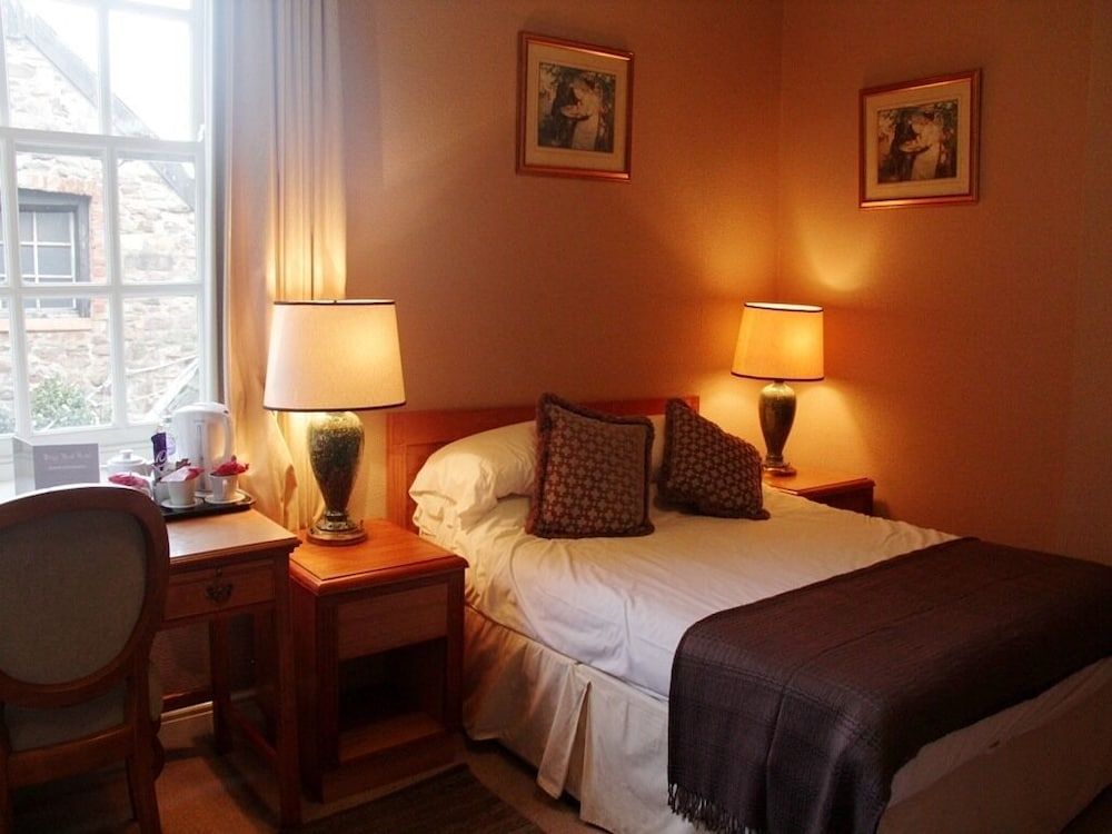 Suite, Ensuite