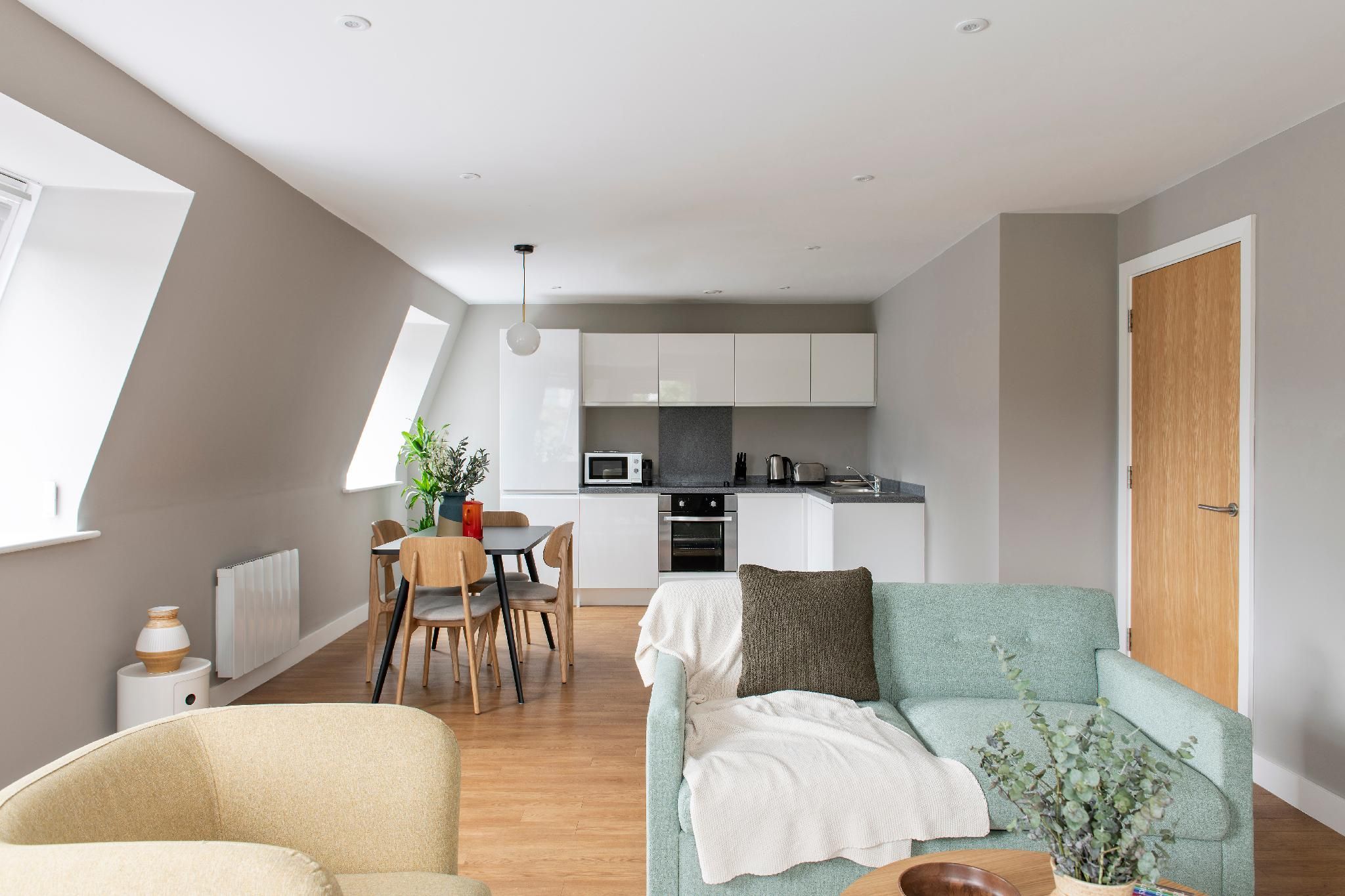 1-Bedroom Plus Apartment