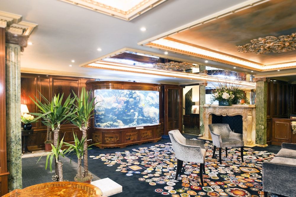 undefined Mayfair House