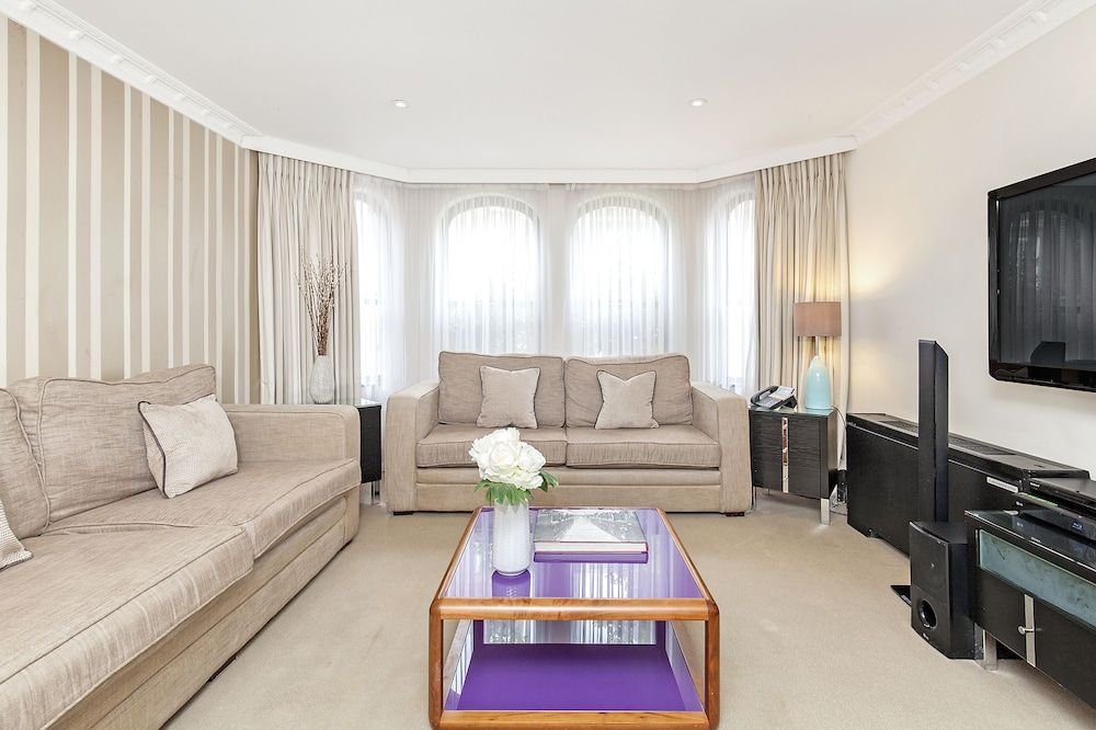 Mayfair House Superior Apartment, 2 Bedrooms 12