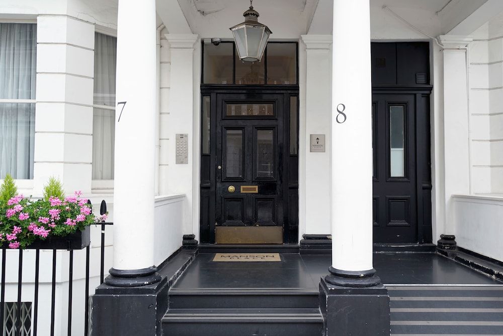 undefined Manson Place 9