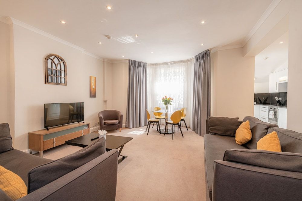 Manson Place Standard Apartment, 1 Bedroom with Patio (Lower Ground Floor) 13