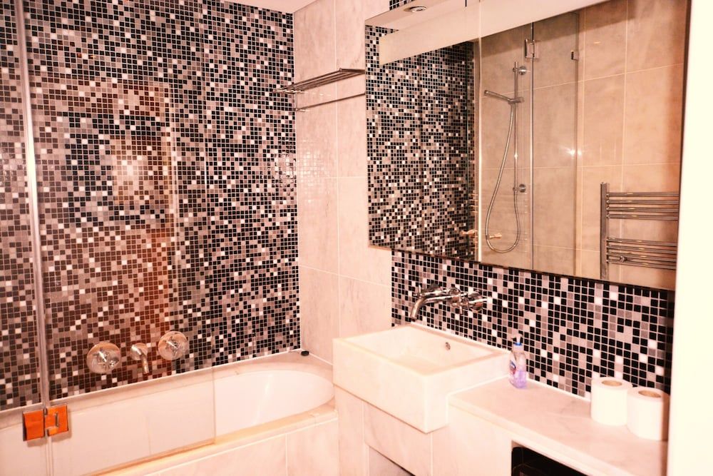 undefined Zen Apartments - City Airport London 10