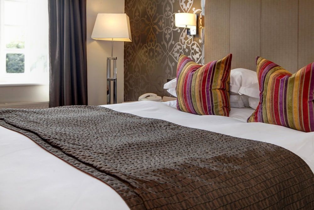 Ivy Hill Hotel, Sure Hotel Collection by Best Western Family Room, 1 Queen Bed, Non Smoking (with Sofabed)