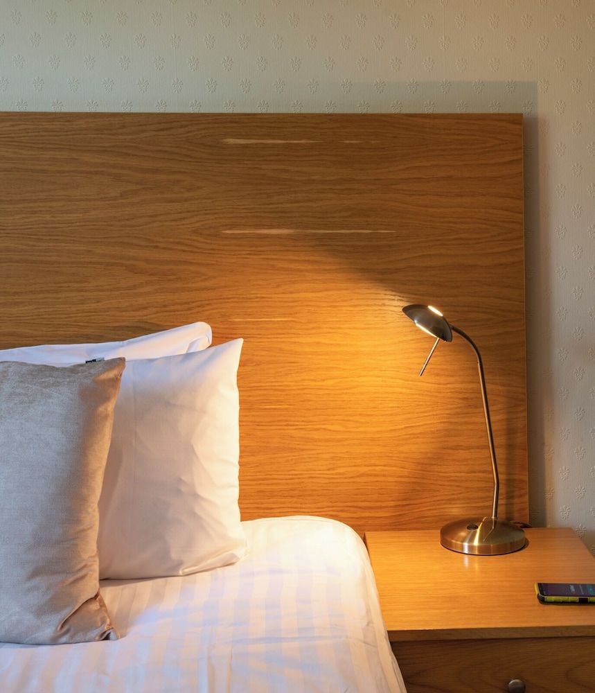 Pettifers Freehouse Hotel Double Room (Large) 5