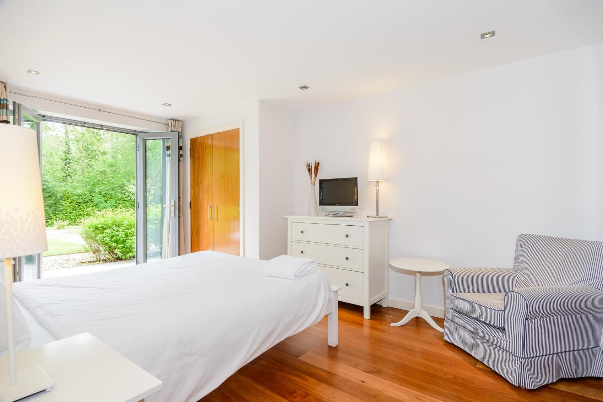 Lanes Hotel Apartment - Ground Floor