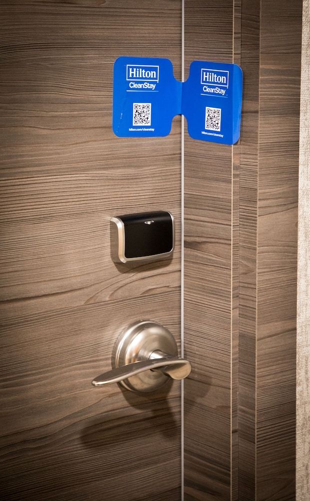 Best Western Plus Moat House Reading Executive Room, 1 Double Bed, Non Smoking (Walk-in Shower) 5