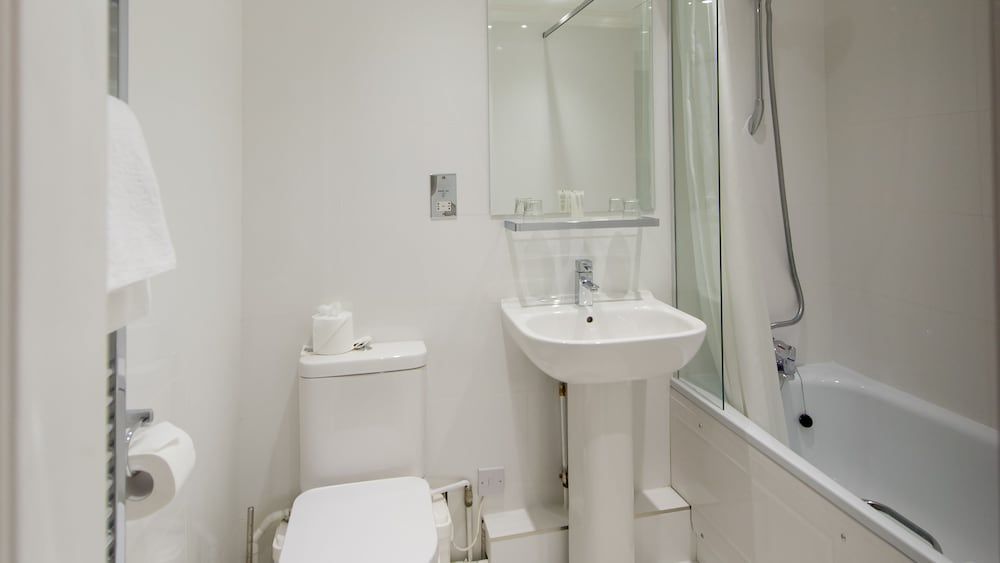 The Royal & Fortescue Standard Double Room, 1 Bedroom 4