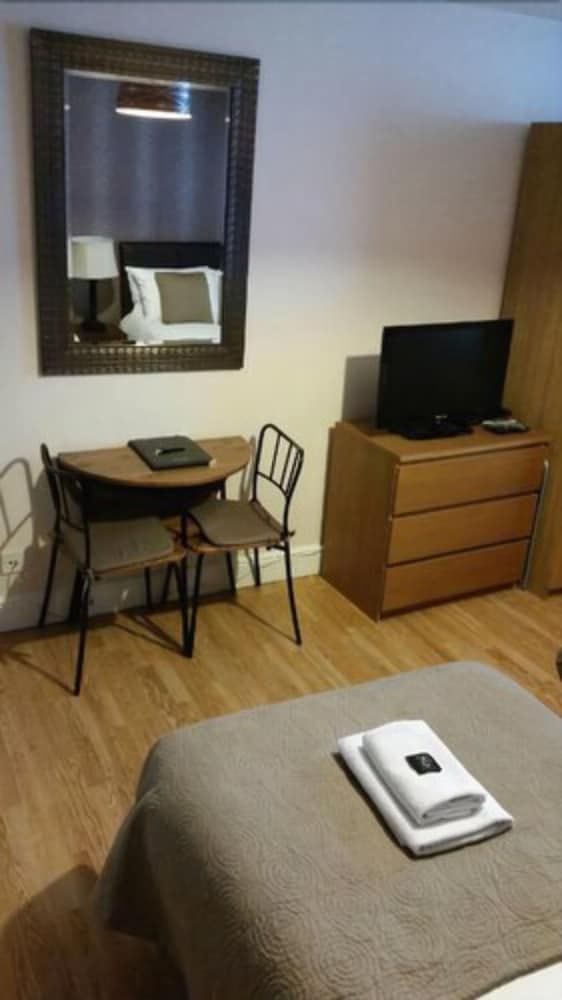 undefined Aviva Studio Apartments 2