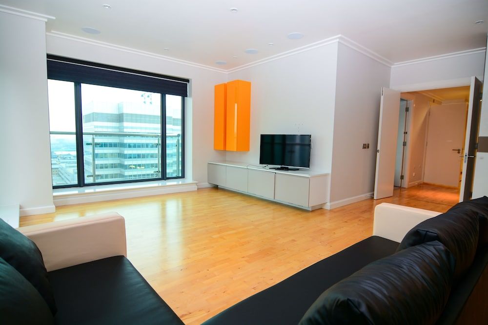 Canary Wharf - Corporate Riverside Apartments Panoramic Apartment, 2 Bedrooms, 2 Bathrooms, River View 8