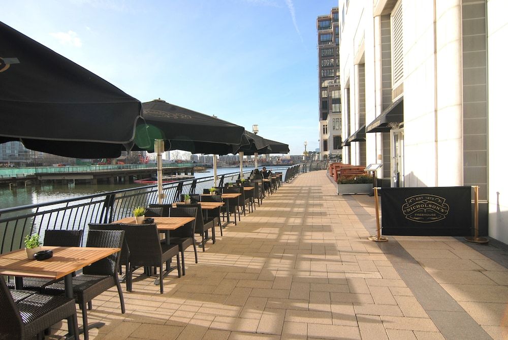 undefined Canary Wharf - Corporate Riverside Apartments 7