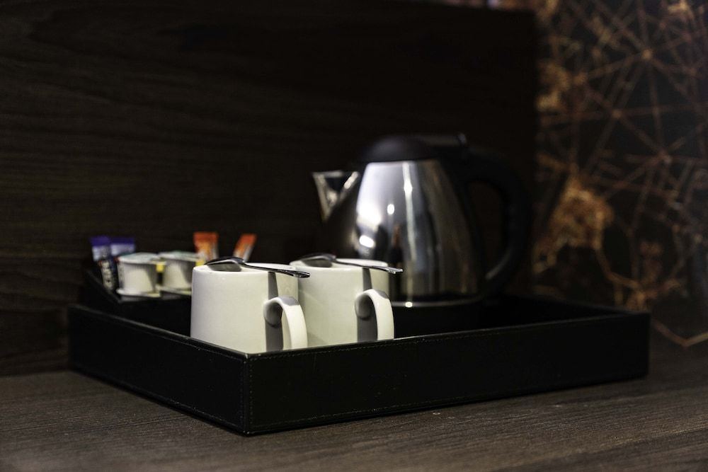 Heeton Concept Hotel - Luma Hammersmith Luma Twin Room 6