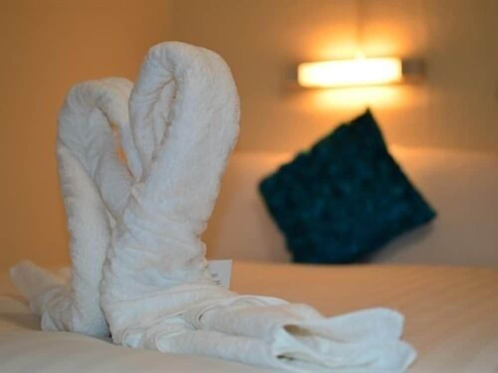 The Chimes on the sea Double Room, Ensuite (Small) 7