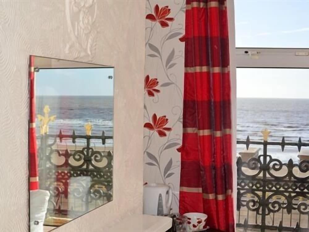 undefined The Chimes on the sea 9