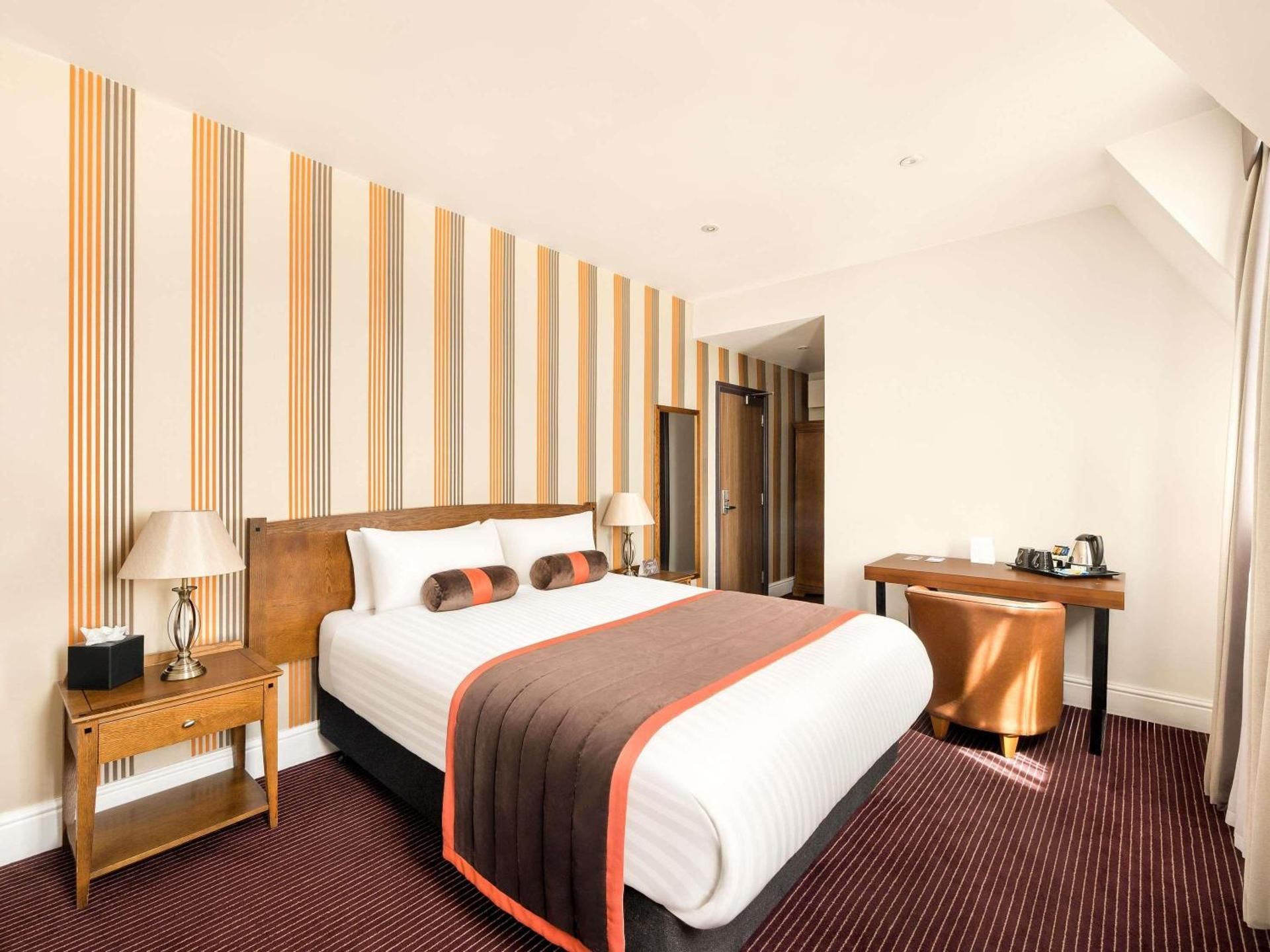 Standard Room with 1 King Size bed