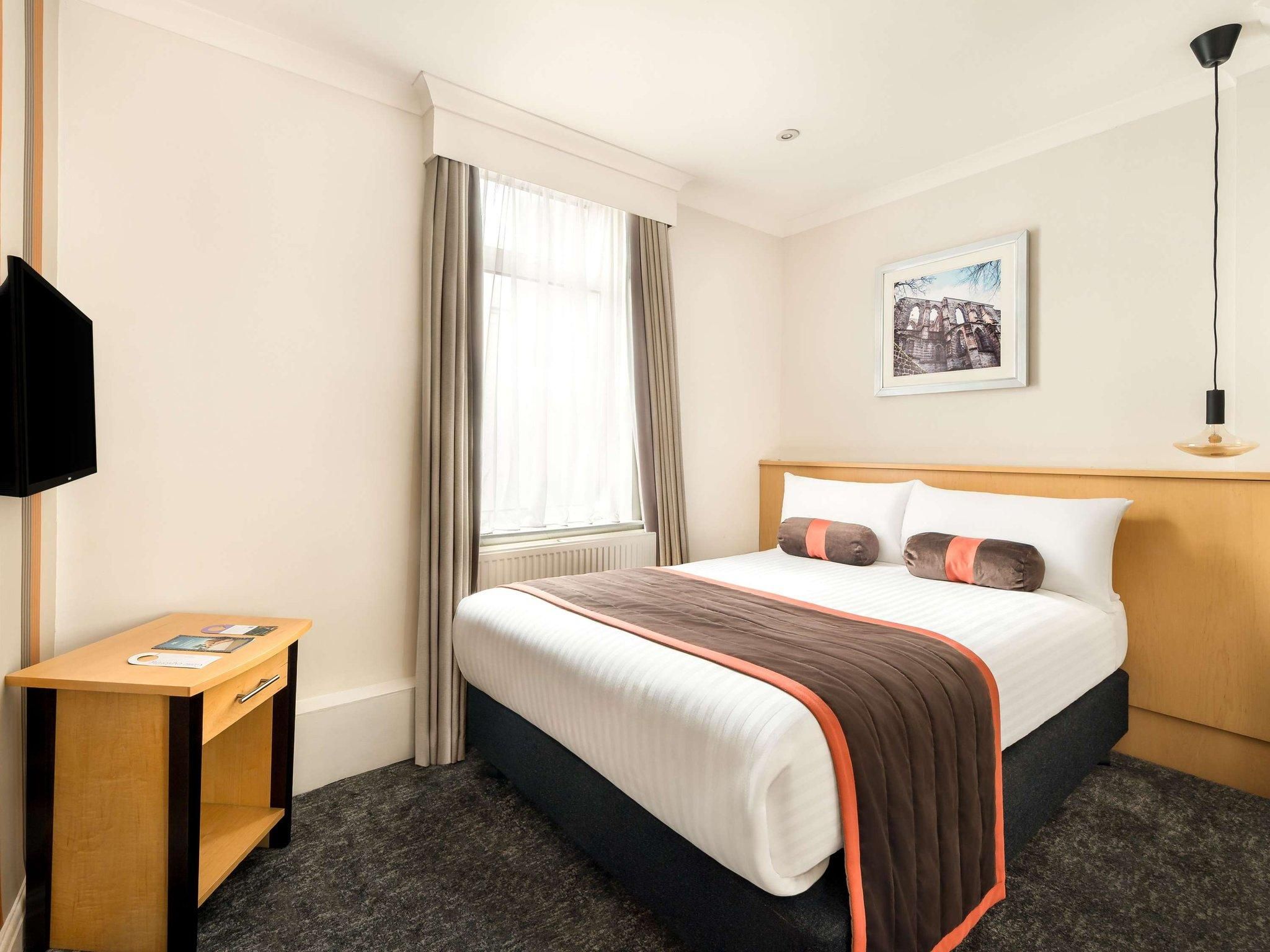 Mercure Doncaster Centre Danum Hotel Classic Room with 1 Double Bed 2