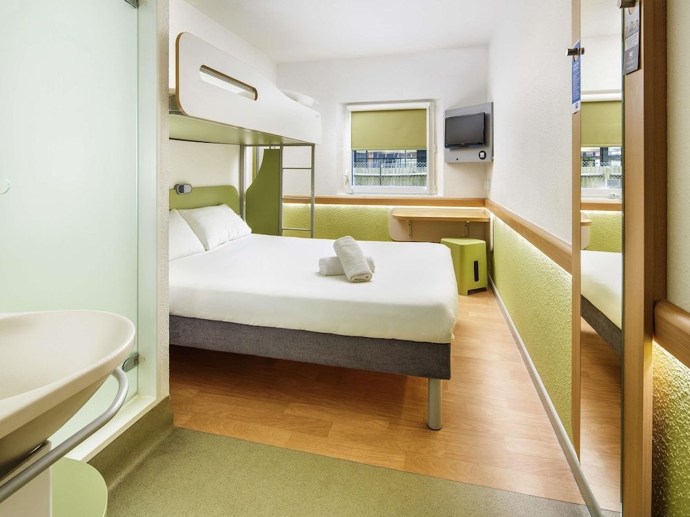 Standard Room, 1 Double Bed with Bunk bed, Accessible