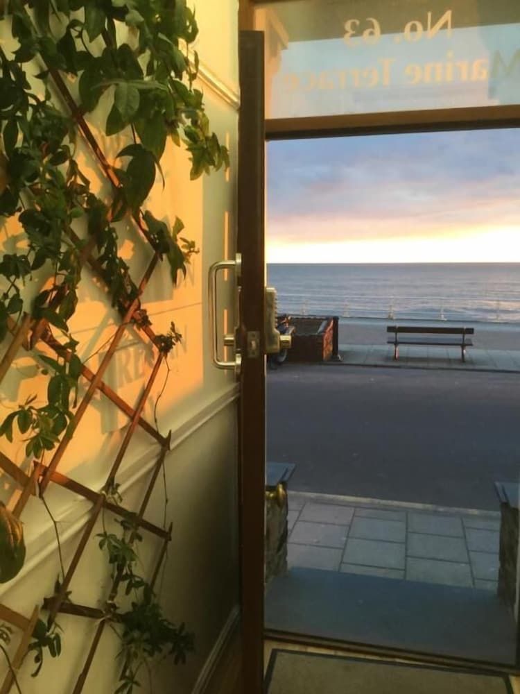 Single Room, Ensuite (Room 1A )