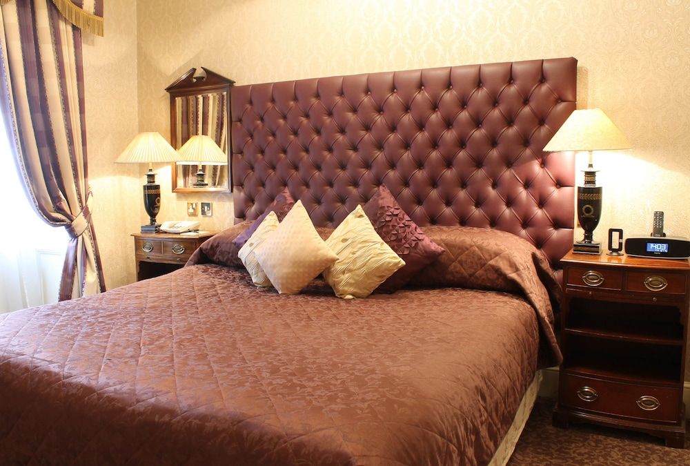 One Bedroom Suite