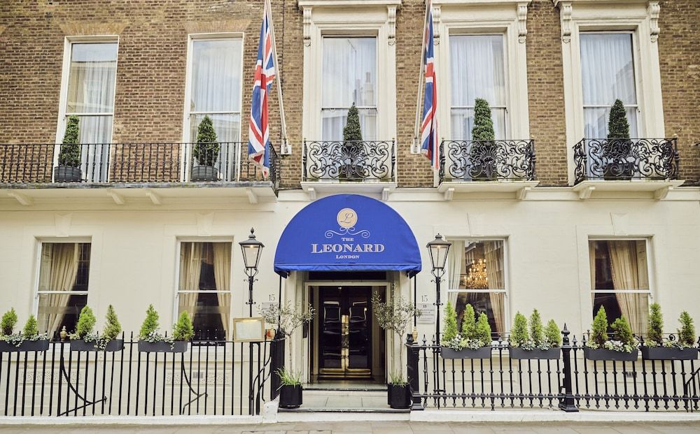 undefined The Leonard Hotel 6