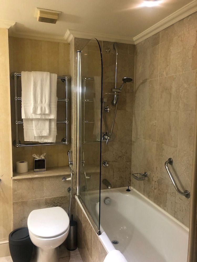 The Leonard Hotel Classic Double Room 5