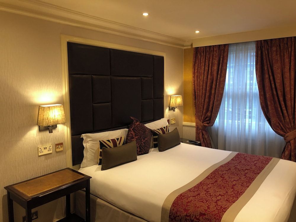 The Leonard Hotel Classic Double Room 2