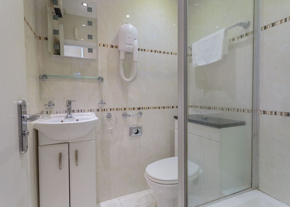 Castletown House Apartments Apartment, Private Bathroom (Studio with Kitchenette) 5