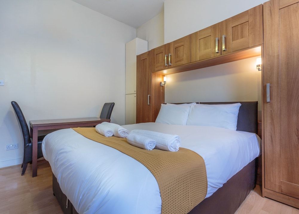 undefined Castletown House Apartments 3