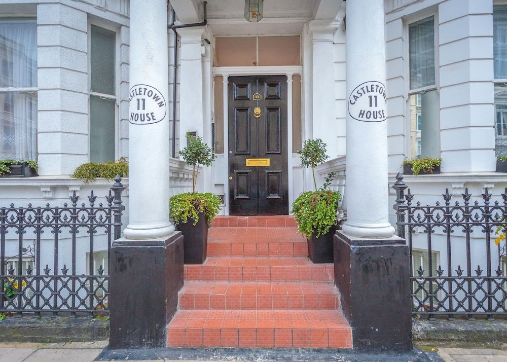 undefined Castletown House Apartments 6