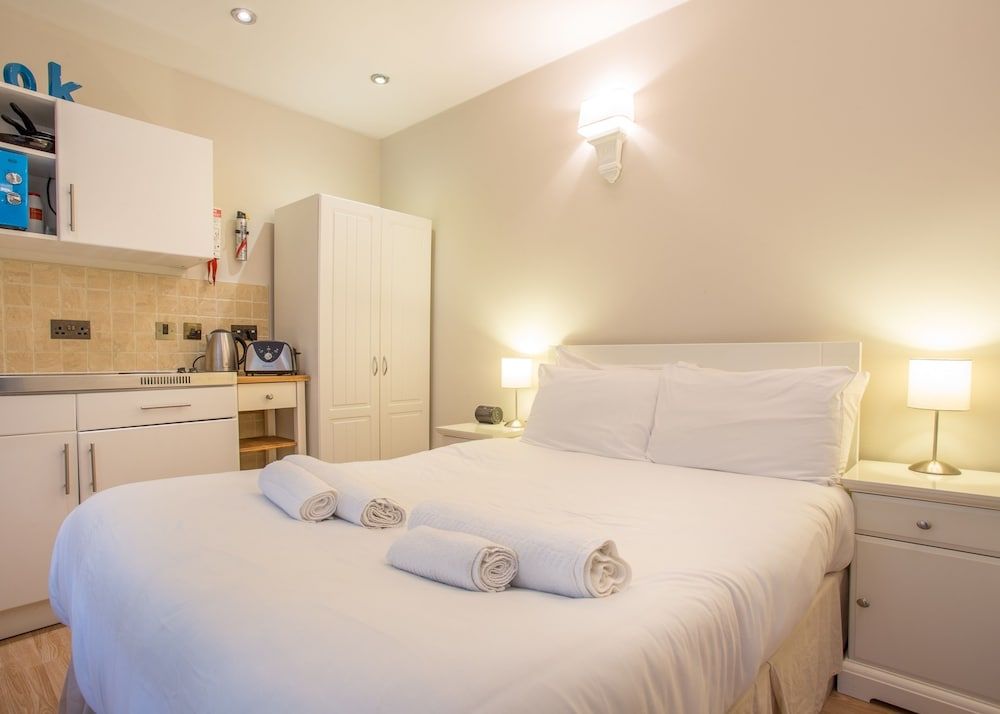 Castletown House Apartments Apartment, Private Bathroom (Studio with Kitchenette) 2