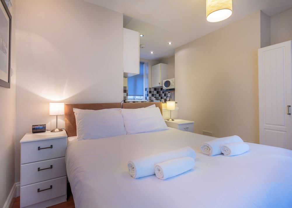 Castletown House Apartments Apartment, Private Bathroom (Standard Studio)