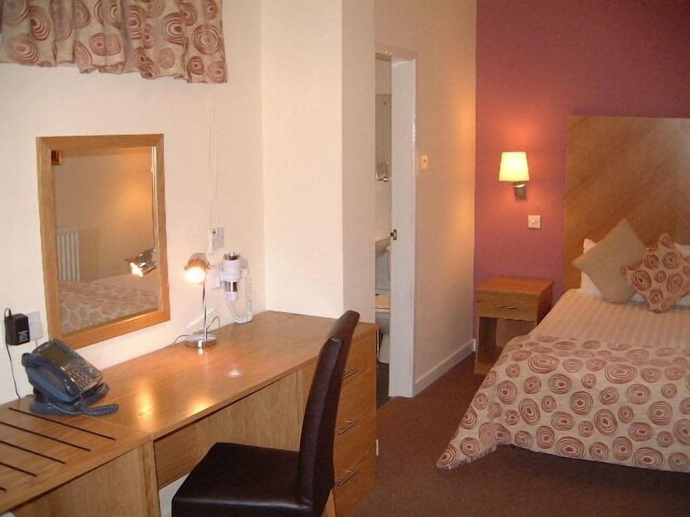Ely House Hotel Standard Double Room 2