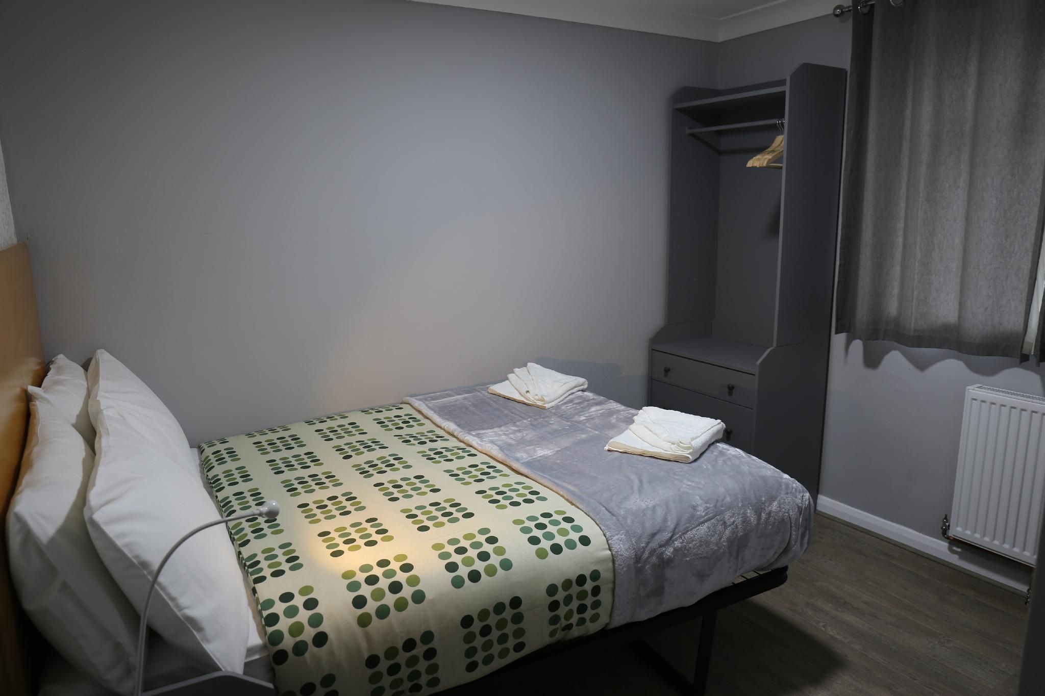 Quadruple Room with Private Bathroom