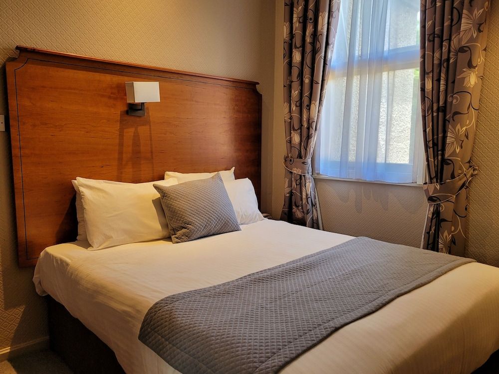 Moor Hall Hotel, BW Premier Collection Standard Room, 1 Double Bed, Non Smoking (Small Room) 2