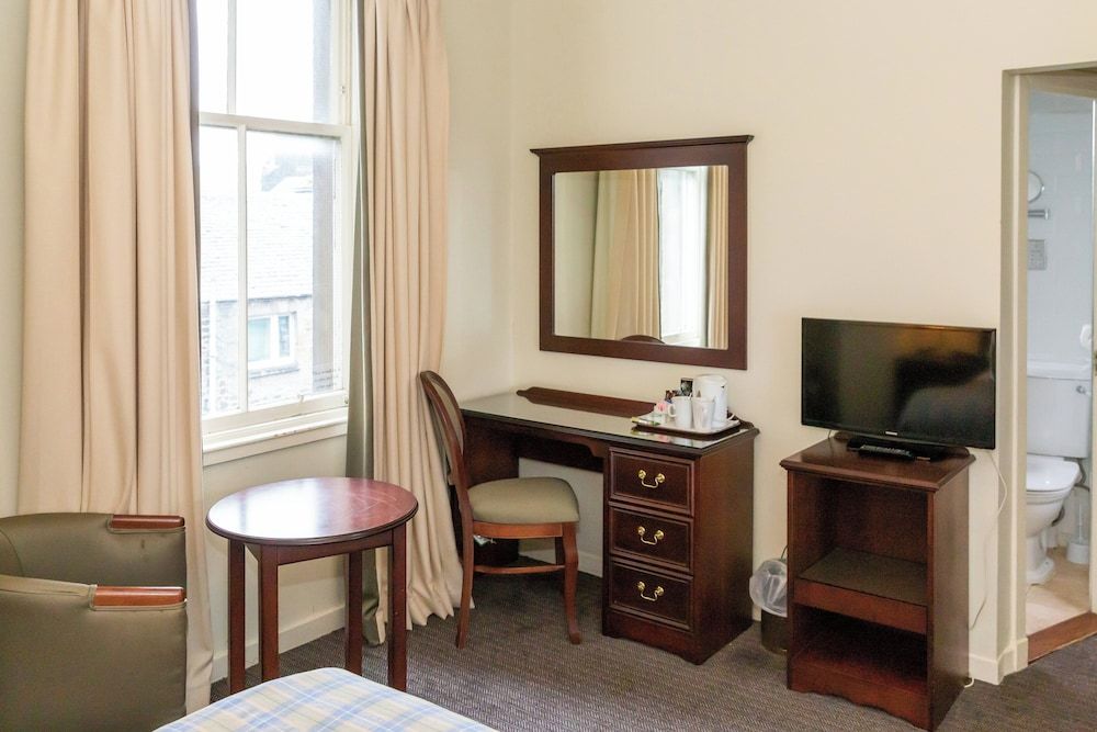 The Royal Hotel Classic Double Room Single Use, 1 Double Bed, Partial Sea View 8