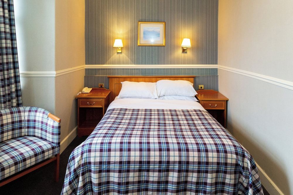 The Royal Hotel Classic Double Room Single Use, 1 Double Bed, Partial Sea View