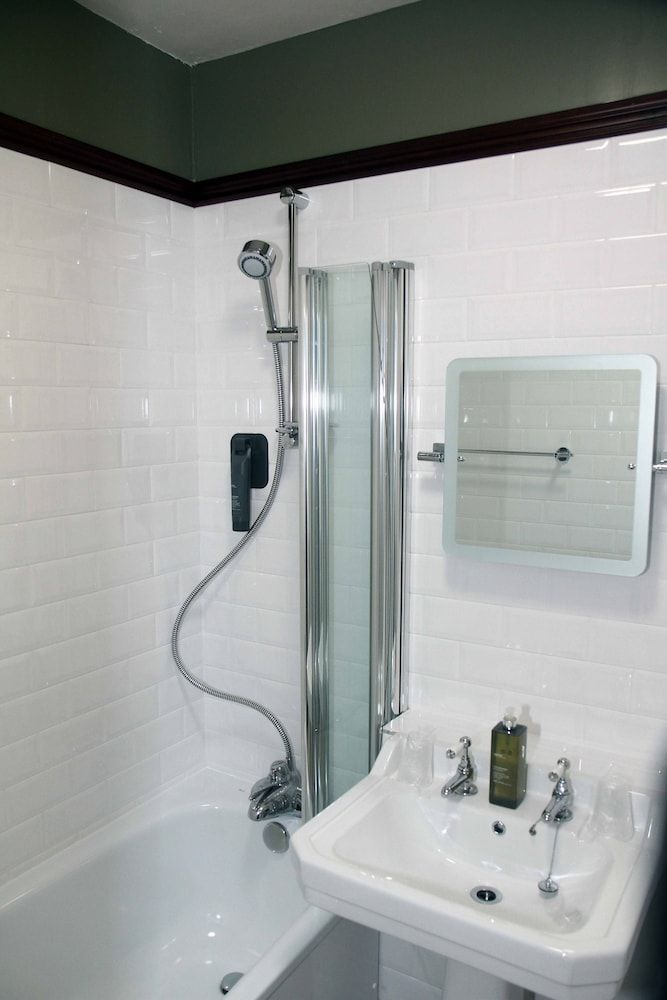 The Royal Hotel Superior Twin Room, Partial Sea View 22