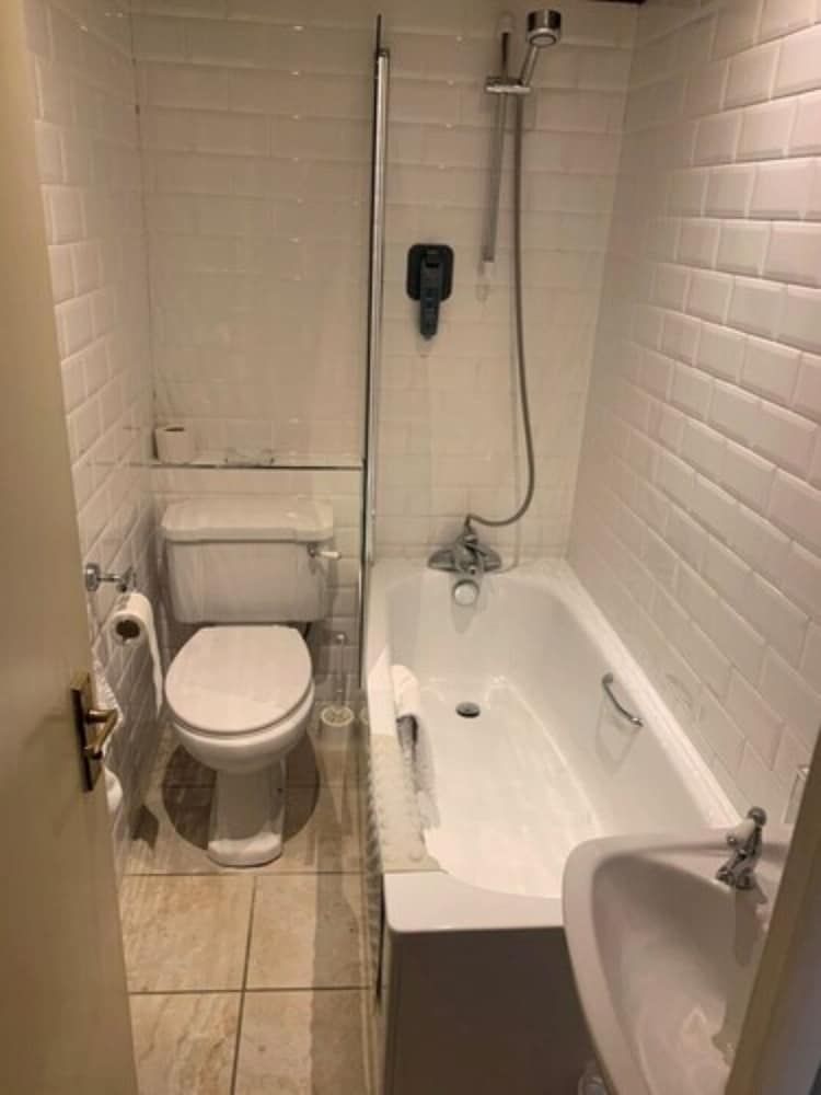 The Royal Hotel Classic Double Room Single Use, 1 Double Bed, Partial Sea View 7