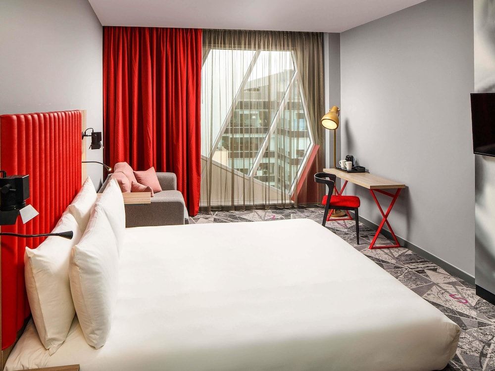 ibis Styles London Ealing Room, 1 Double Bed (The Queen) 3