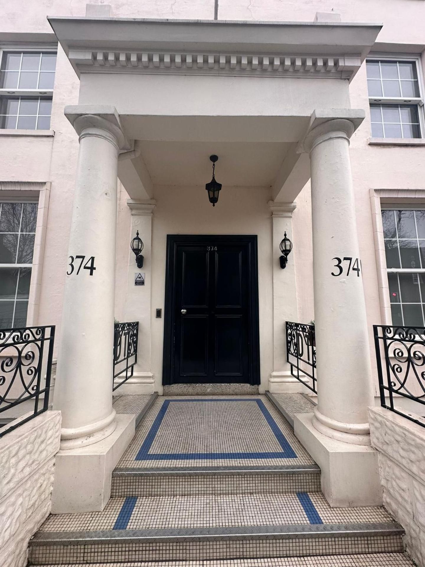 undefined Chelsea Guest House 7