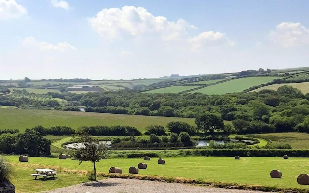 Degembris Farmhouse Double or Twin Room, Ensuite 2