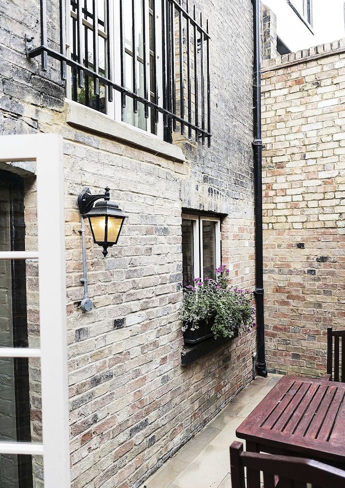 undefined Hotel du Vin & Bistro Cambridge 4