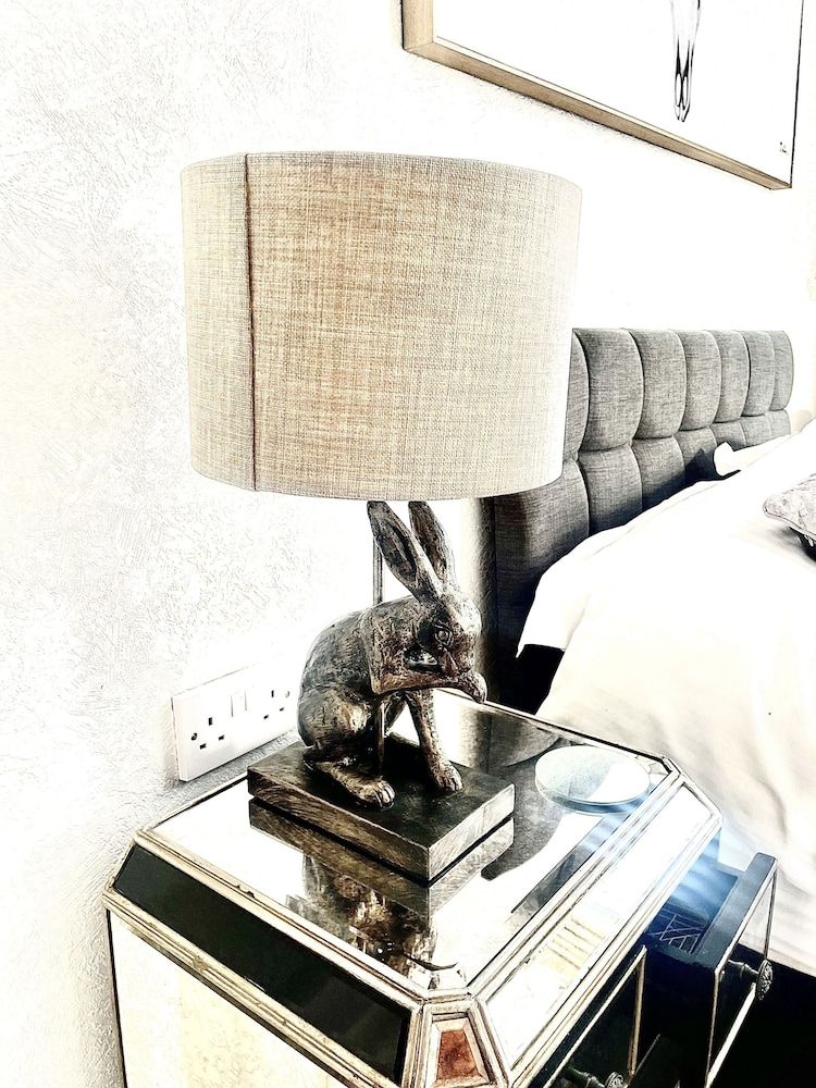 Highfield House Double Room, Ensuite 3