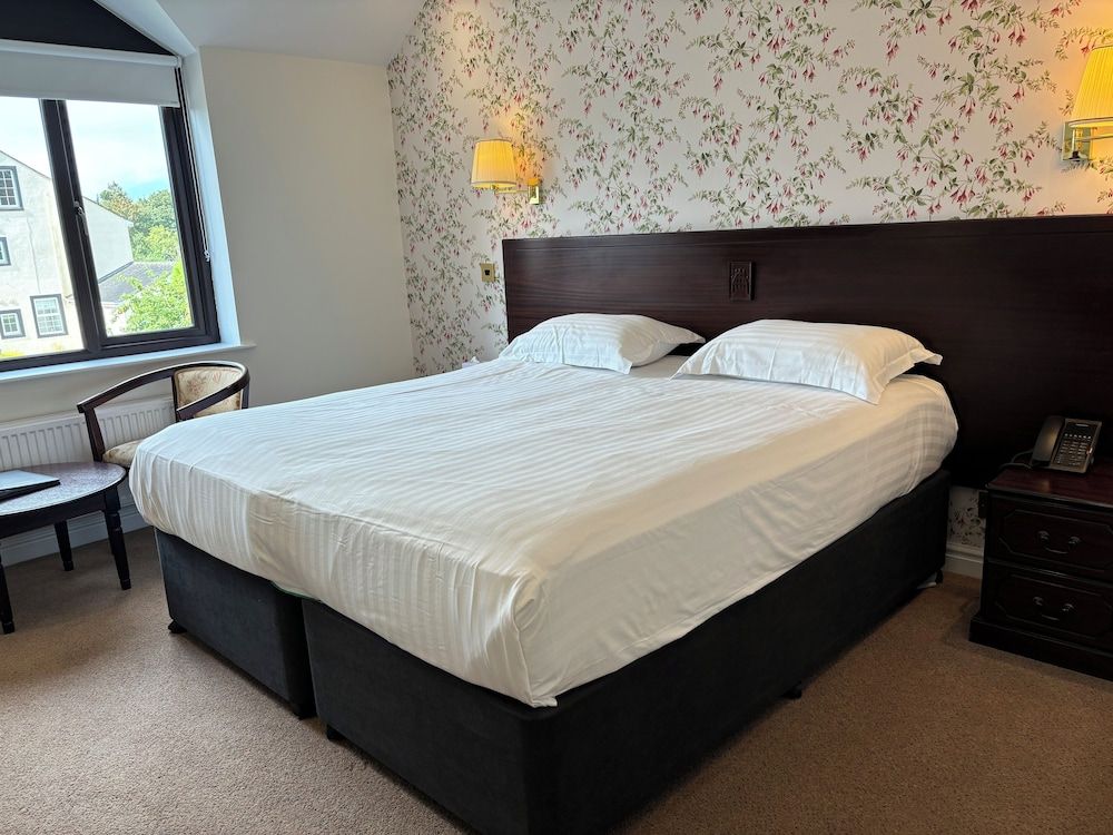 Classic Double or Twin Room
