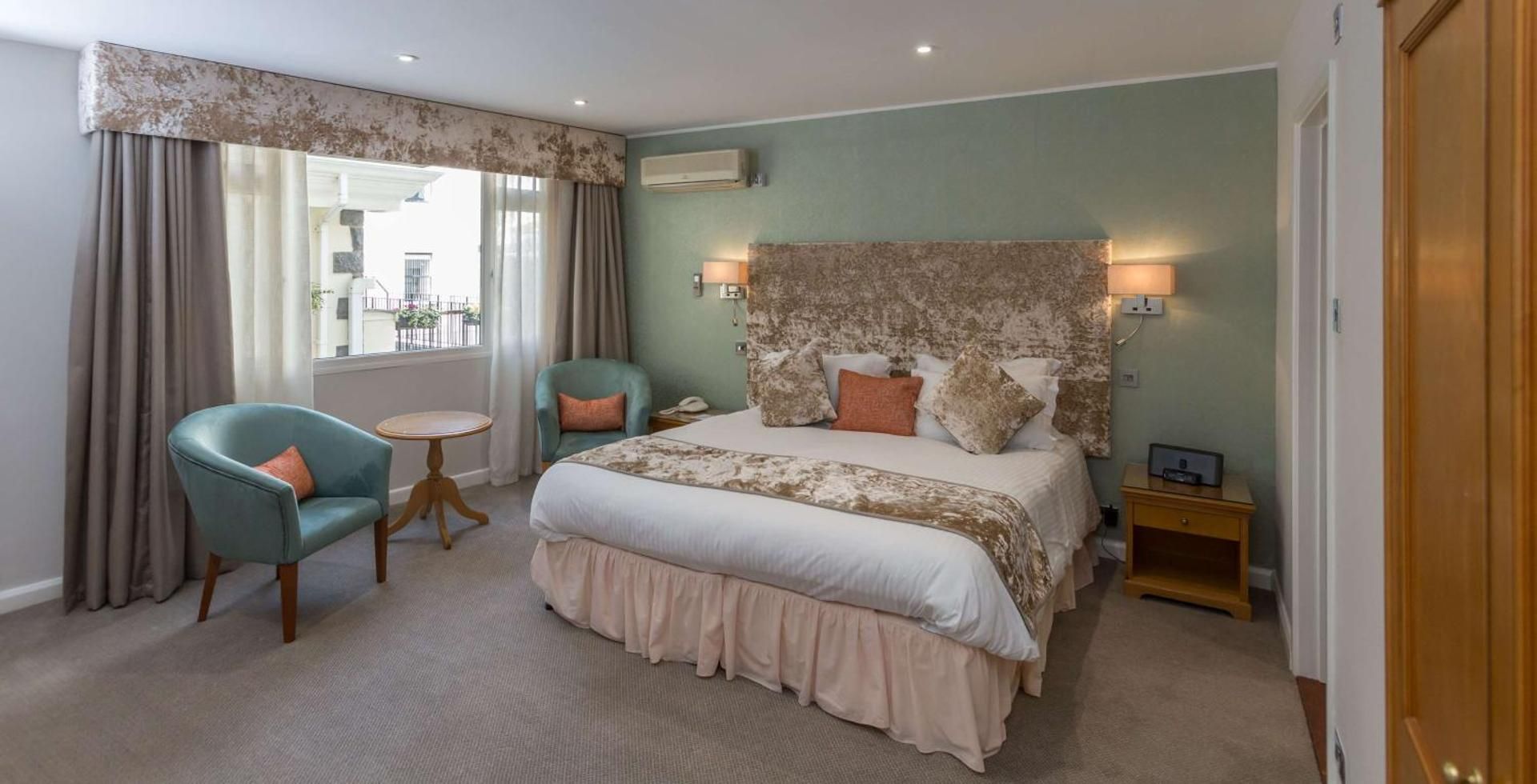 Executive King Room