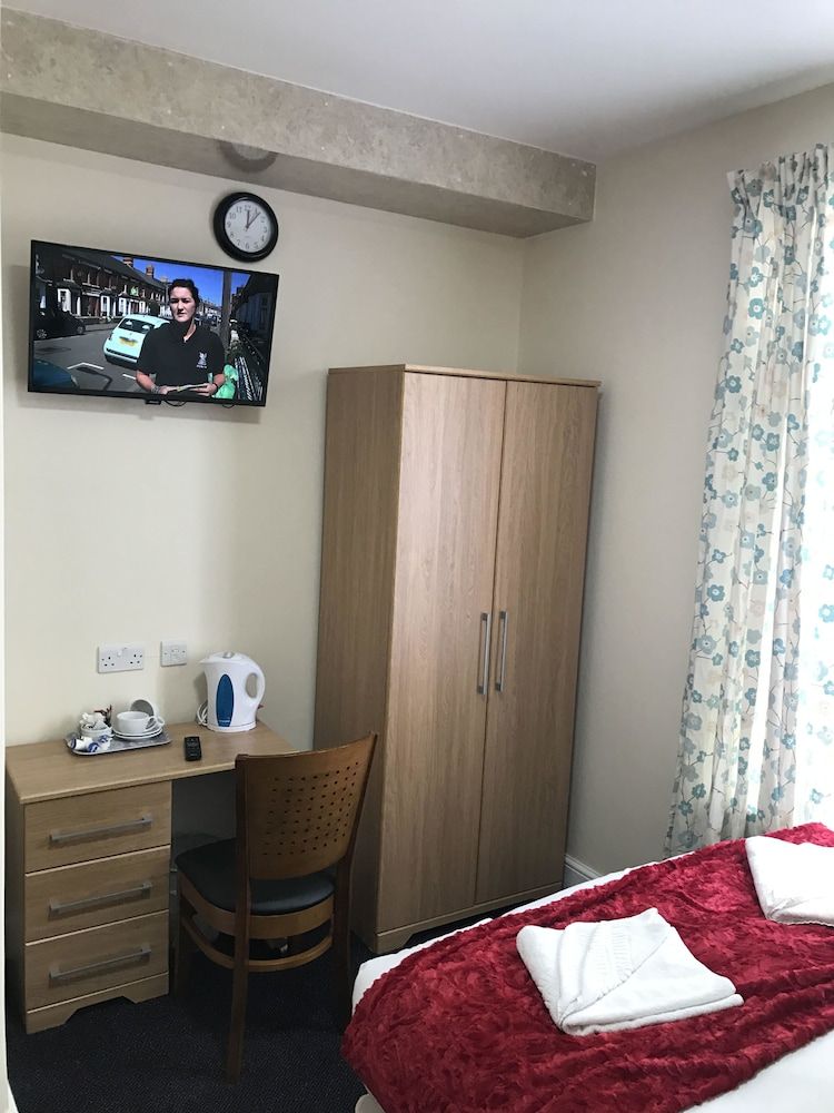 Woodlands Lodge Ilford