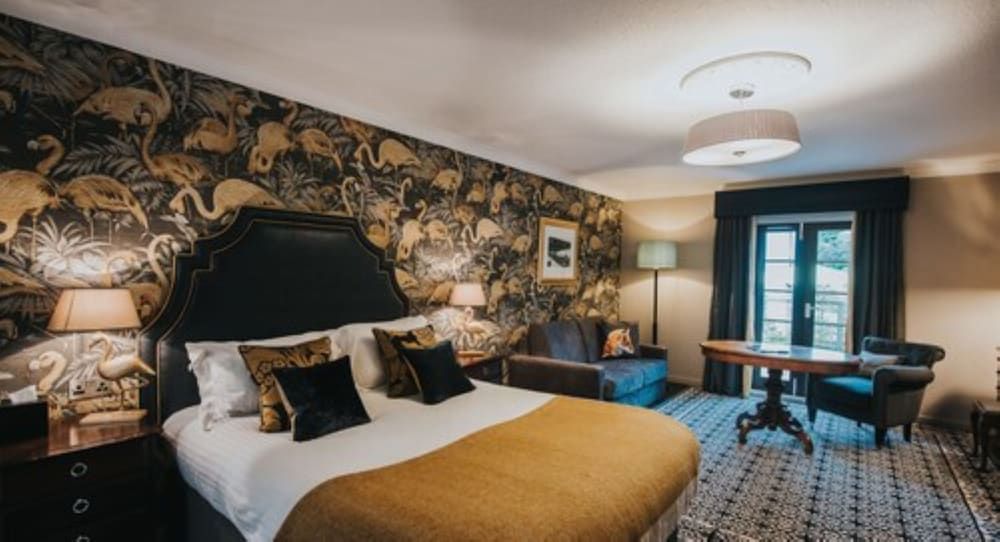 Banchory Lodge Hotel Deluxe King Room with Balcony 4