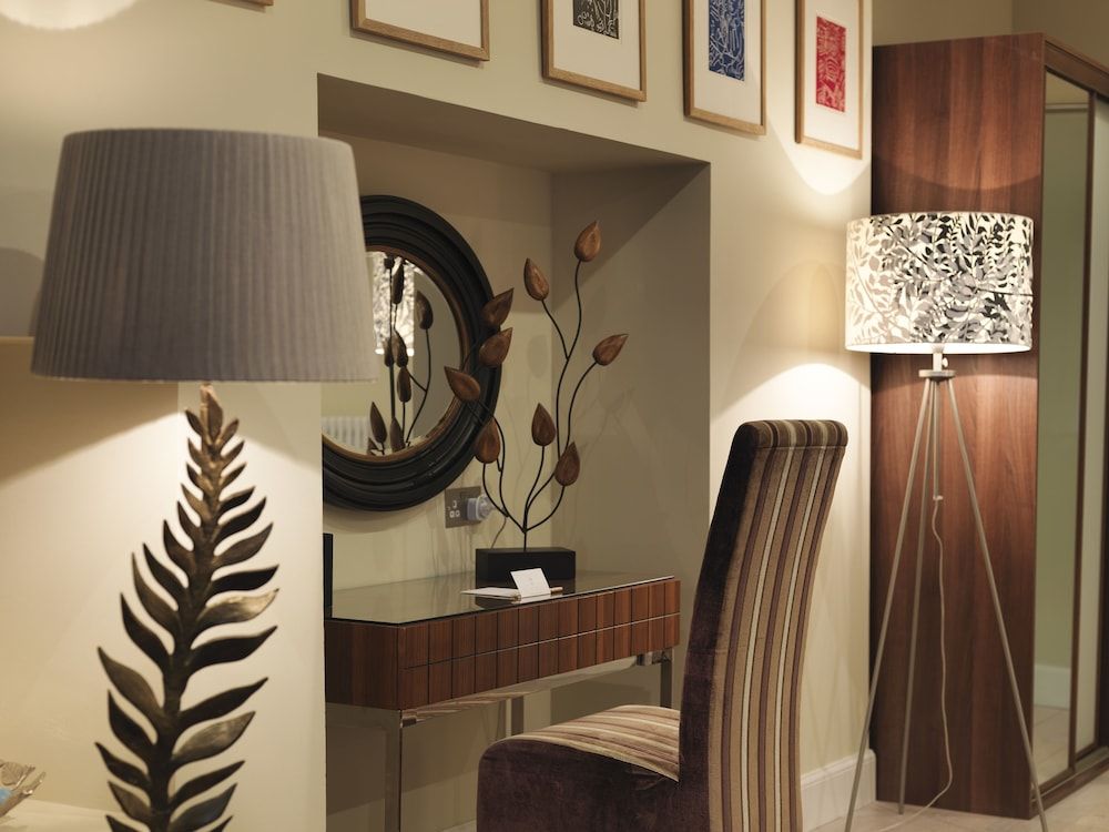 24 Royal Terrace Executive Apartment 5